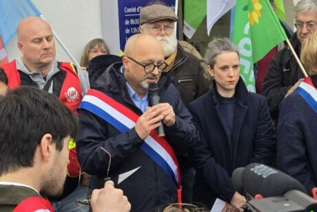 Aux côtés des syndicats et salariés Michelin !